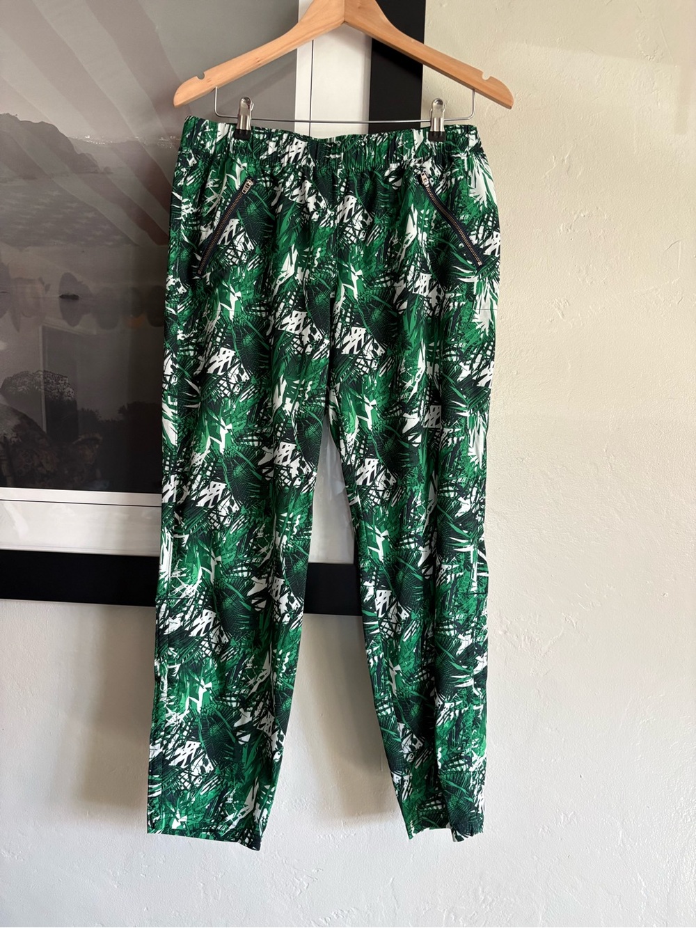 Athleta Green and White Printed bungee Jogger Pants